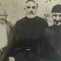Ο πάτερ Ανδρέας με τούς γονείς του Τζιοβάννη και Ελεγκού